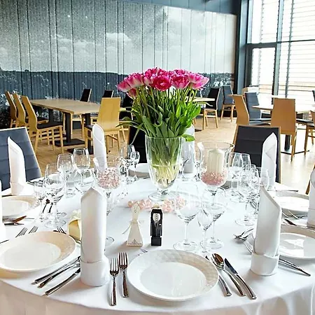 호텔 Regatta Restauracja