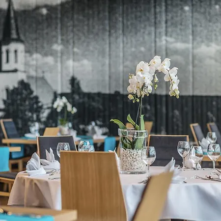 Hotel Regatta Restauracja 4*