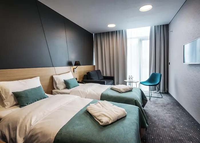 Regatta Restauracja 4* Познань