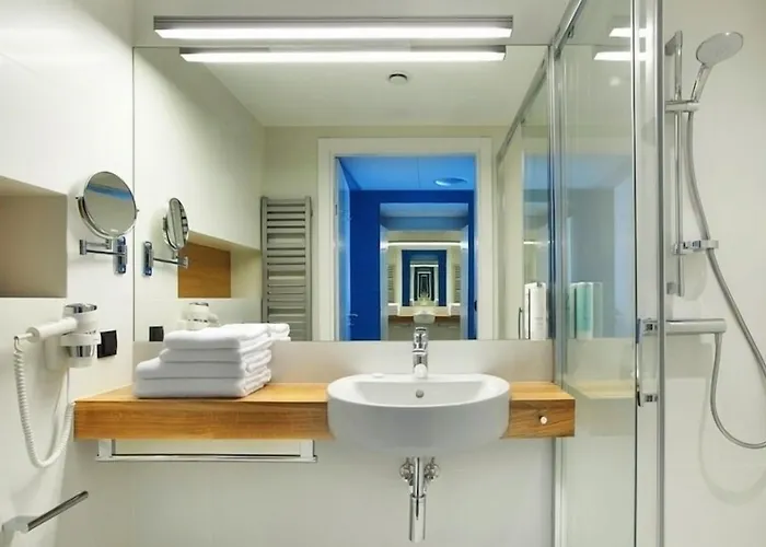 Regatta Restauracja 4*