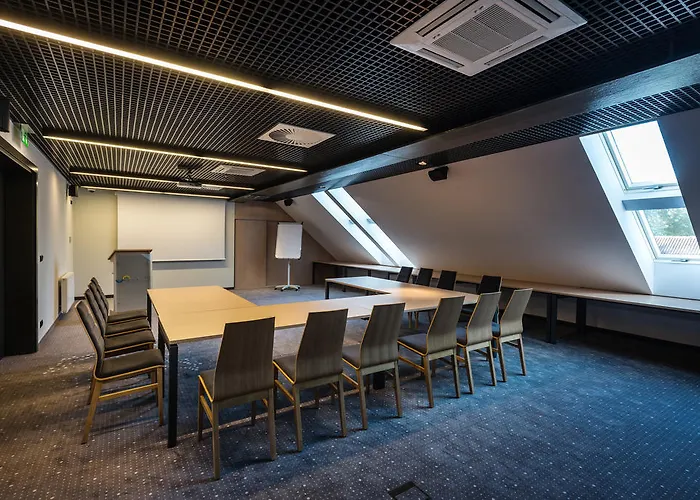 فندق Regatta Restauracja 4*