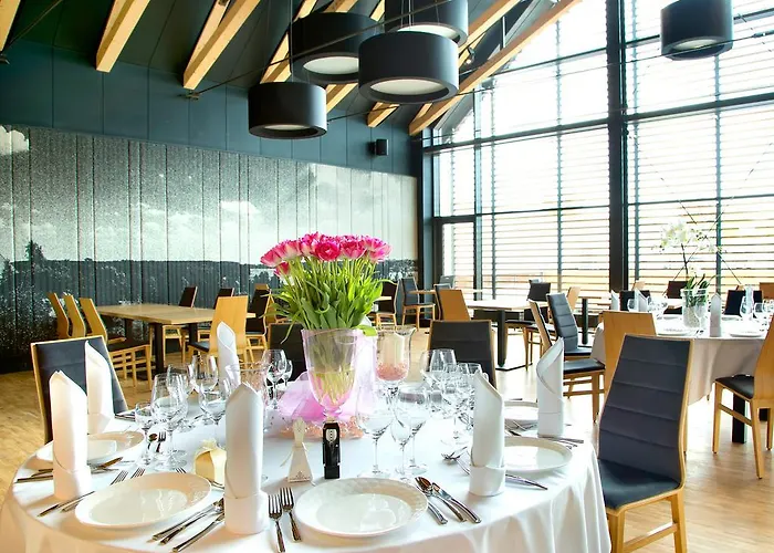 Отель Regatta Restauracja Познань